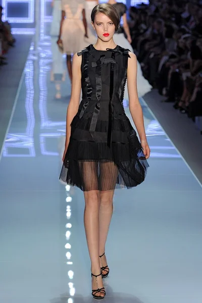 Look 37